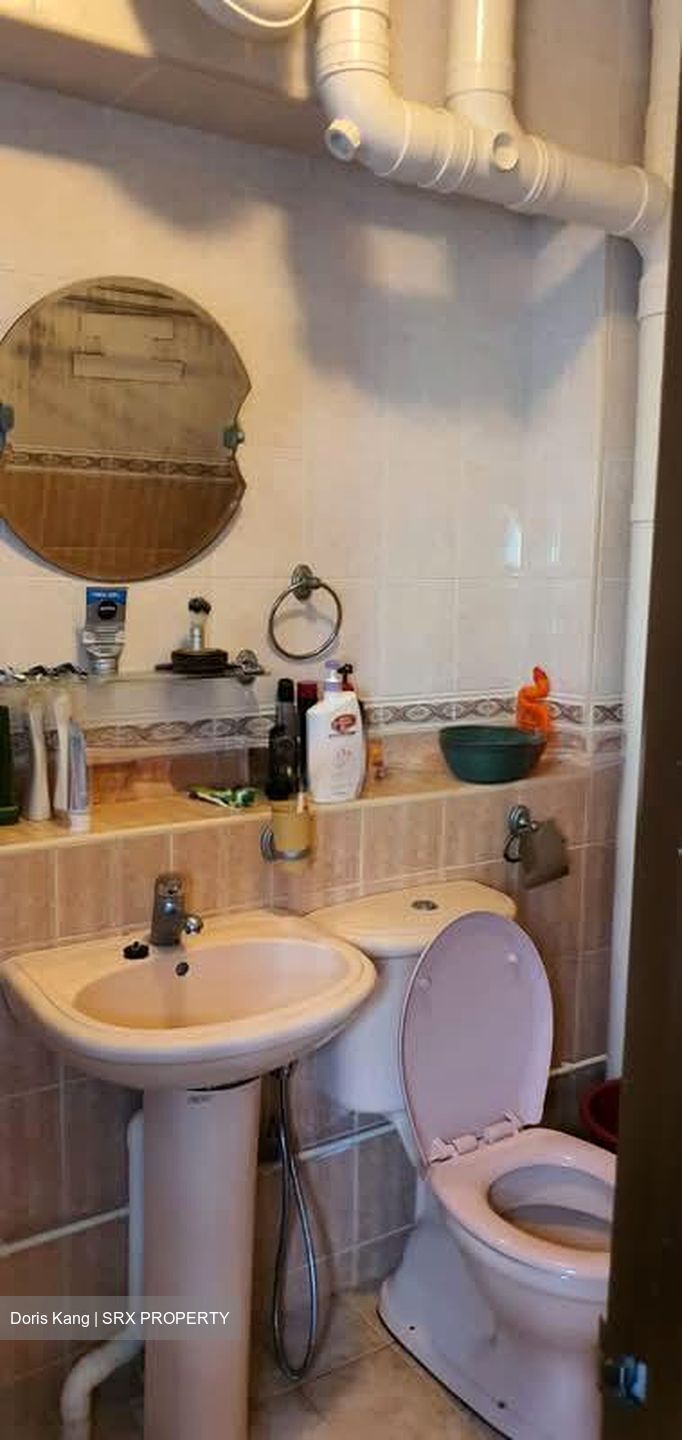 Blk 819 Jurong West Street 81 (Jurong West), HDB 5 Rooms #586208991